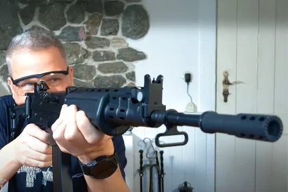 Escort VIP dalam Airsoft Gun: Cara Kerja & Strategi Terbaik